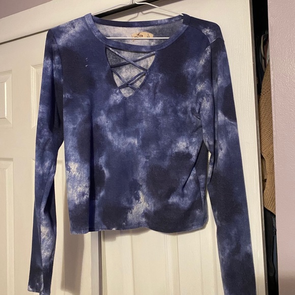 Hollister shirt crisscross top - Picture 2 of 4